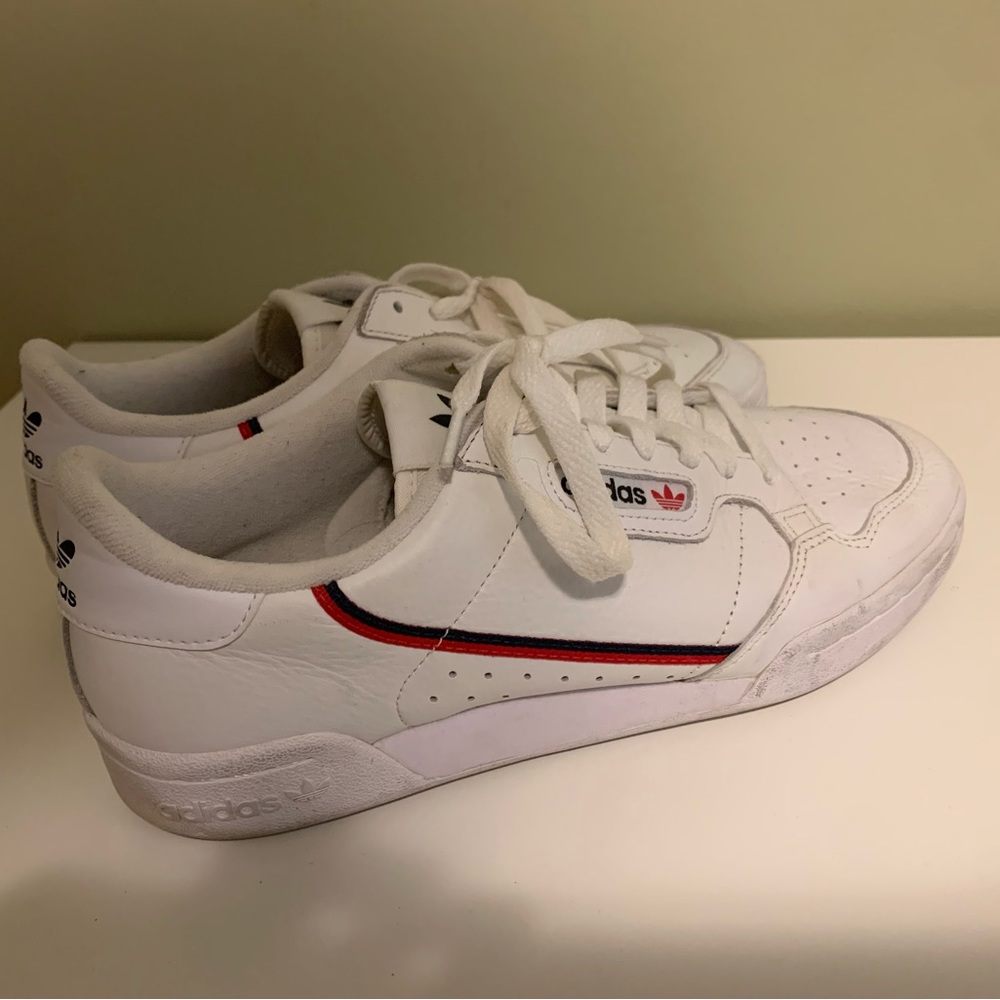 Adidas Continental 80’s Size 8 M size 10 W